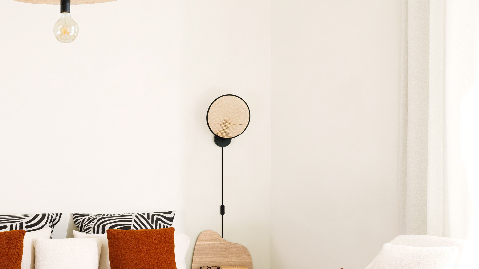 /on/demandware.static/-/Sites-homa-storefront-es/default/dw97c6e213/iluminação-Candeeiros de parede_20240124 textos SEO páginas categorias.jpg